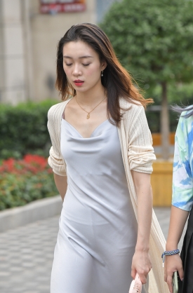 ˿����Ů��������ʱ����