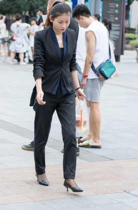 ��ֵ���Ĳ����鱦ר���Ʒ���Ů