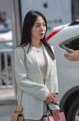 ����װ���ʱ��֮�������￪�ĵ�Ц��